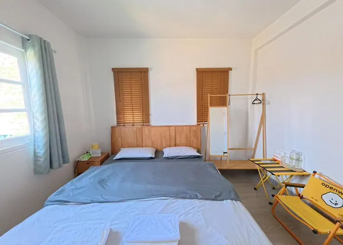 Coolplay House * Bangkok